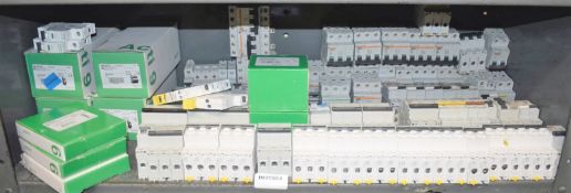 Assorted Electrical Components - Mainly Circuit Breakers - Contents of Shelf - Ref: C664 - CL816 - L
