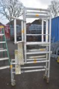 1 x Work Site Platform - Ref: C288 - CL816 - Location: Birmingham, B45Collection Details: