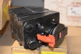 4 x Emerson Network Units - 2 x Power Surface Mount 3PN+E and 2 x Power Cables - New Stock RRP £960
