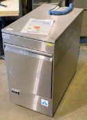 1 x ADANDE Compact Single Door Fridge Freezer, In Stainless Steel (VCC1/HCW) - Original RRP £3,599