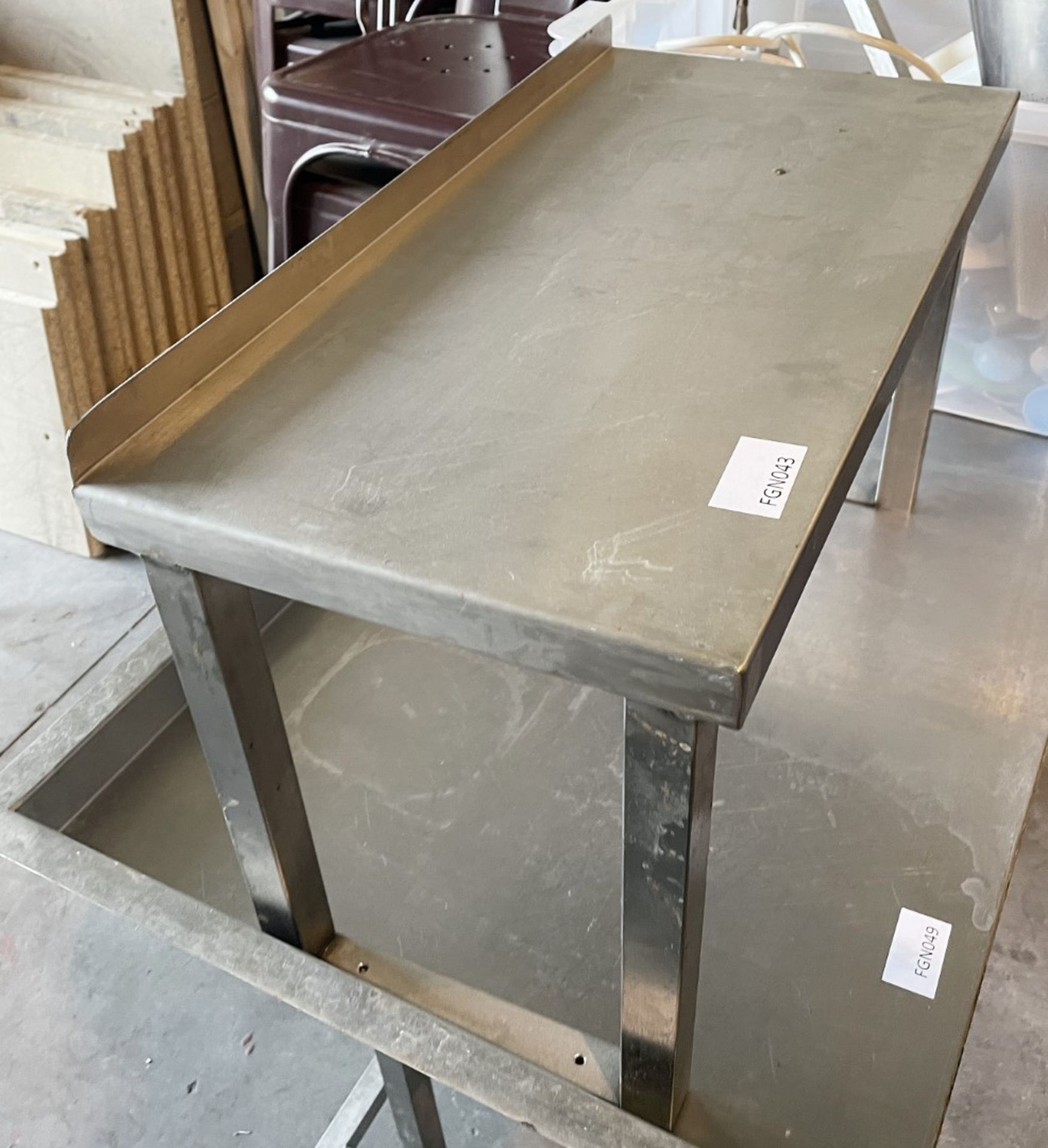 1 x Counter Top Stainless Steel Prep Table With  - Ref: BGC043 - CL807 - Location: Essex, RM19This l - Image 2 of 5
