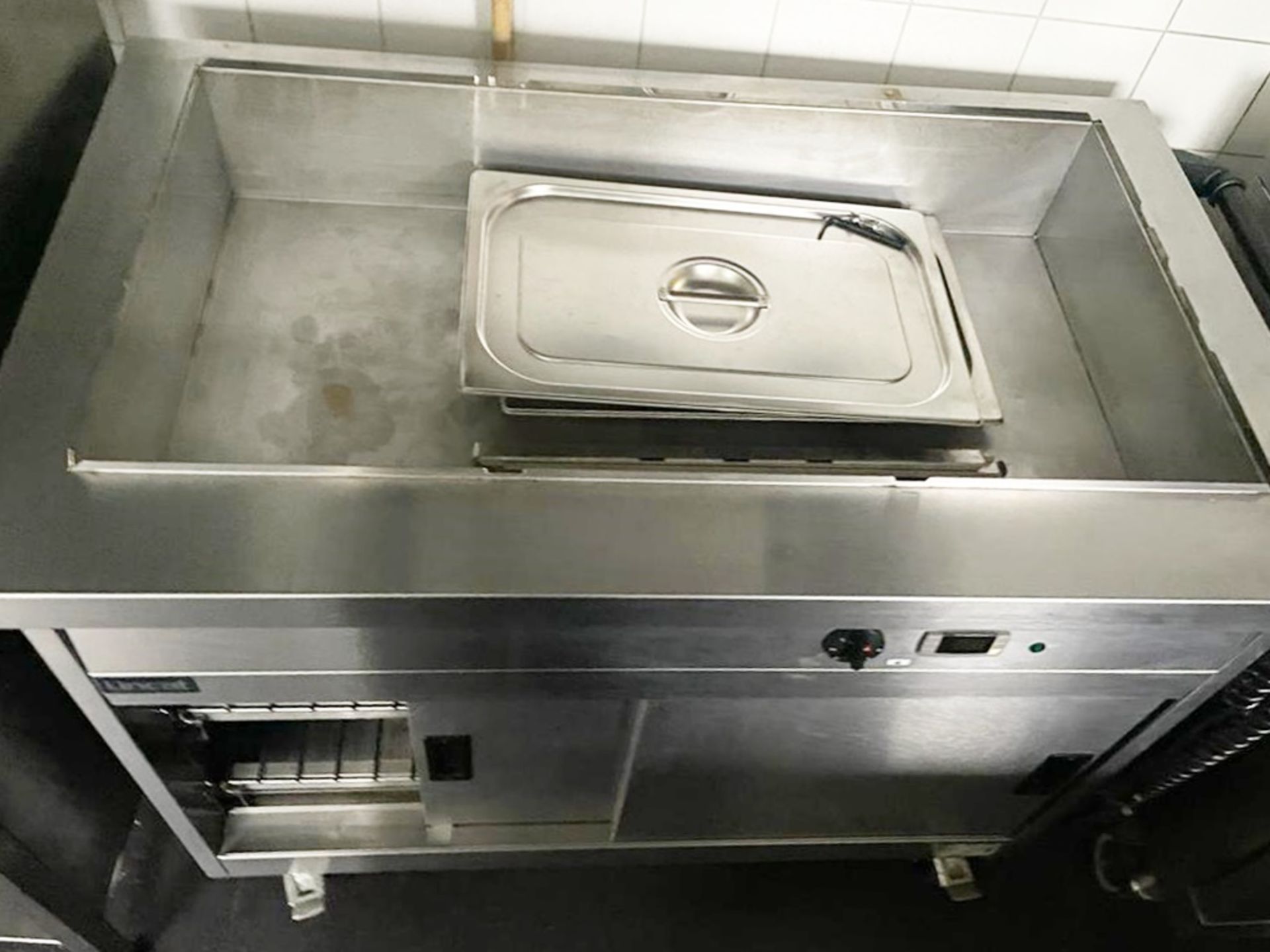 1 x Lincat Panther 670 Series Hot Cupboard with Bain Marie - Model P6B3 - RRP £2,300 - Image 10 of 10