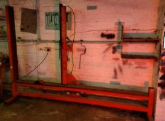 1 x Aluminium or UPVC Window or Door Pneumatic Assembly Cramping Frame - Ref: CNT152 - CL846 - Locat