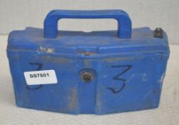 1 x SANO LIFTKAR SAL 24 VDO Battery Unit - Ref: DS7601 ALT WH2 - CL816 - Location: Altrincham