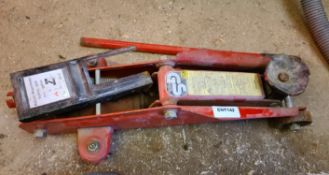 1 x Trolley Jack - Ref: CNT142 - CL846 - Location: Oxford OX2This lot is from a recently closed
