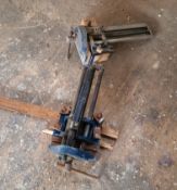 2 x Bench Vices - Ref: CNT228 - CL846 - Location: Oxford OX2
