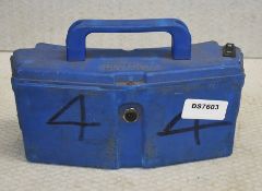 1 x SANO LIFTKAR SAL 24 VDO Battery Unit - Ref: DS7603 ALT WH2 - CL816 - Location: Altrincham