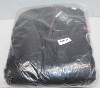 1 x The Ramones Presidential Seal Luxury Bathrobe - Officially Licensed Merchandise by The Creative