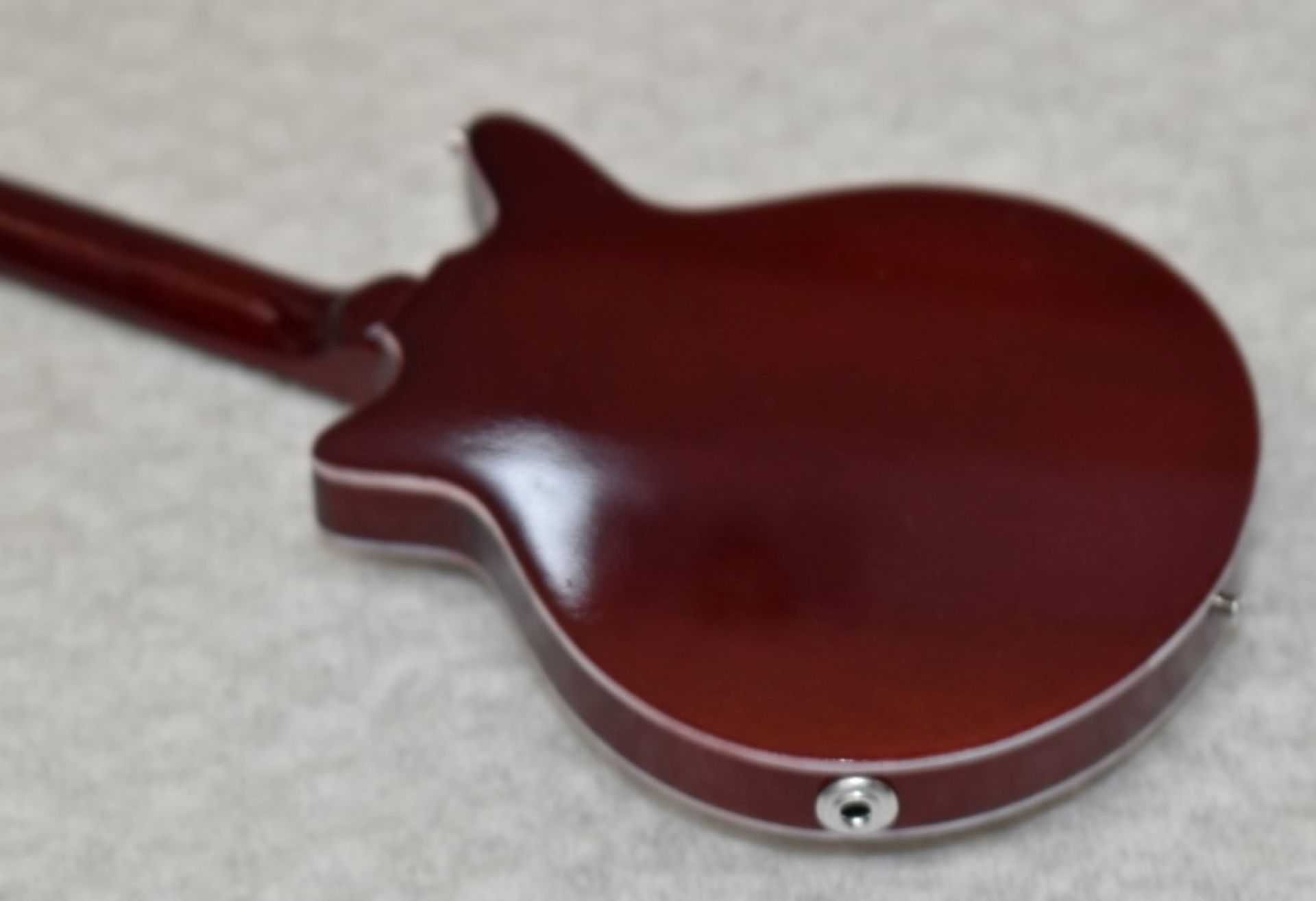 1 x Miniature Hand Made Guitar - Queen Brian May - New & Unused - RRP £35 - Boxed With Guitar Stand - Image 7 of 7