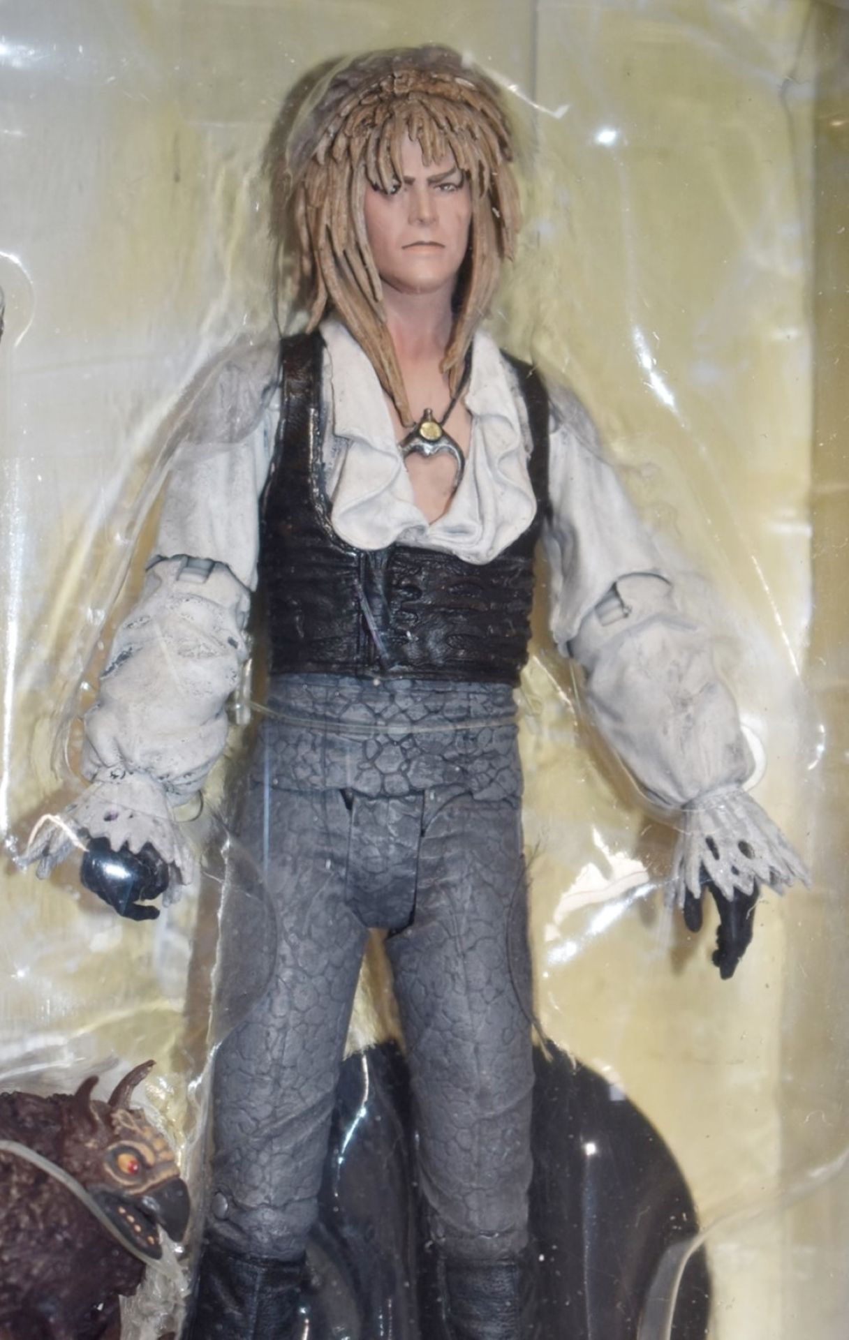 1 x Jim Henson's Labyrinth Dance Magic Jareth David Bowie 7 Inch Action Figure by McFarlane Toys - - Image 4 of 8