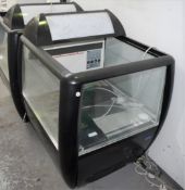 1 x Carrier Switchable Island Chiller For Retail Environments - Model: Tulip TF/TS 17 - CL531 - Ref: