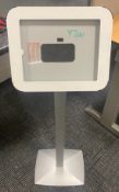 1 x Freestanding Adjustable Ipad/Tablet Holder - Ref: X200 - CL842 - Location: Crawley, RH10