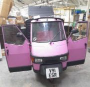 1 x Piaggio 3-Wheeler TukTuk (Non-Runner) - Ref: REN254 - CL011 - Location: Altrincham WA14This