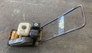 1 x Honda Wacker Plate - CL464 - Location: Liverpool L19