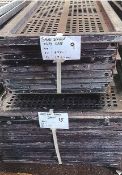 15 X Alley Gate Panels - 1070mm Wide X 1920mm High - Ref: 33 - CL464 - Location: Liverpool L19