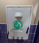 1 x Magrini Commercial Baby Nappy Changing Unit - Ref: 54 - CL864 - Location: Wolverhampton, WV11<br