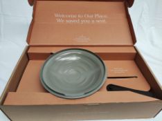 1 x OUR PLACE Always Pan In Charcoal With Lid - Boxed - Original RRP £99.90 - Ref: 7260391/HJL421/