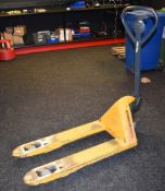 1 x Jungheinrich Pallet Pump Truck