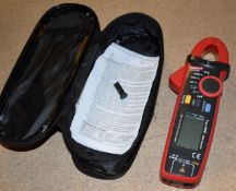 1 x UNI-T UT210E Handheld RMS AC/DC Mini Digital Clamp Meter With Case