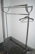 1 x Chrome Clothes Rail on Castors