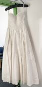 1 x ALAN HANNAH 'Ophelia' Designer Wedding Dress Bridal Gown - Size: UK 12 - Original RRP £1,800