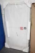 1 x Rectangular 1700x900mm Shower Tray - Sealed Stock - Ref: G024 G/IT - CL011 - Location: