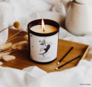 1 x LUNA LONDON Pisces Candle (200g) - Unused Boxed Stock
