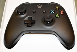 1 x Xbox Gaming Controller With Original Box and Cable - Previously Used For Testing Purposes Only