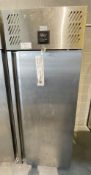 1 x WILLIAMS 'Jade' Commercial Single Door 620Ltr Upright Fridge, With 2 Keys - Model: HJ1SA HC R2