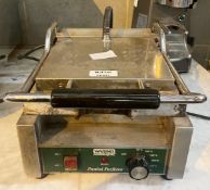 1 x Waring Commercial Panini Grill - Model WPG150K - 2000W