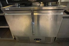 1 x Tefcold Gastro Line Two Door Countertop Refrigerator