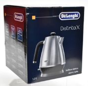 1 x DE'LONGHI Distinta X 1.7L Electric Kettle - Original Price £149.95 - Unused Boxed Stock