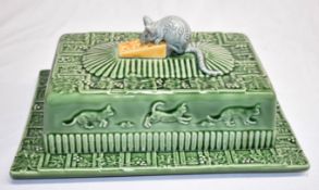 1 x BORDALLO PINHEIRO Ceramic Cheese Plate with Lid (30.5cm) - Original Price £126.00