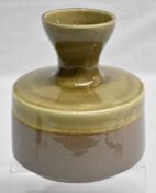 1 x SOHO HOUSE HOME 'Lota' Luxury Hand-finished Earthenware Vase (19cm) - Original Price £40.00