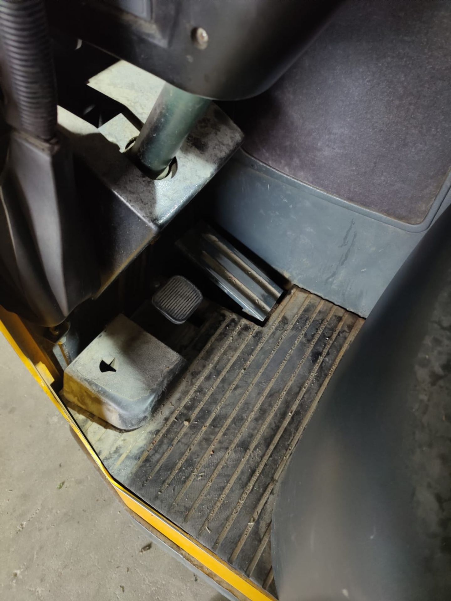 1 x Jungheinrich Electric Forklift Reach Truck - 1 Ton Capacity - 5900mm Lift Height - Image 7 of 36