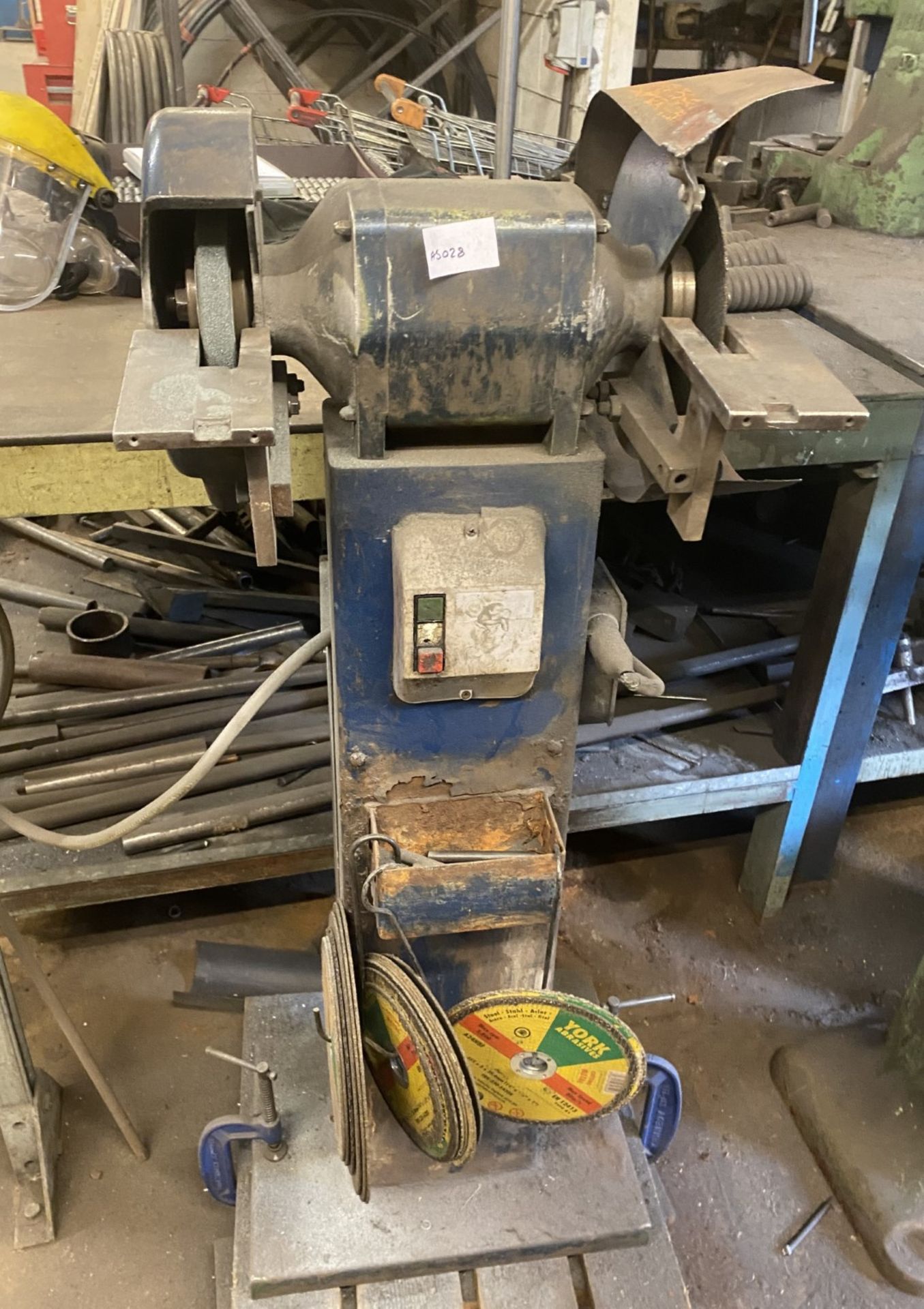 1 x Freestanding Twin Wheel Grinding Unit With Spare Discs