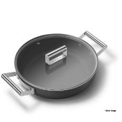 1 x SMEG Matte Black Deeppan Skillet - 2 Handles With Lid - 28Cm - RRP £119.95 - Ref: 6861155/