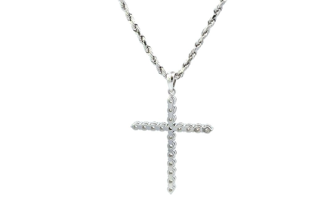 RRP-£7200.00 18K WHITE GOLD PENDENT SET WITH NINETEEN ROUND BRILLIANT CUT NATURAL DIAMONDS, TOTAL DI - Image 3 of 4