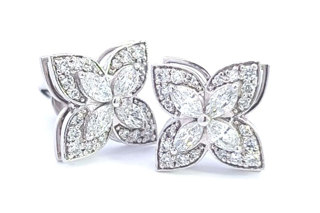 RRP-£4950.00 18K WHITE GOLD DIAMOND EARRINGS, EARRINGS SET WITH MARQUISE AND ROUND BRILLIANT CUT STO - Image 1 of 4