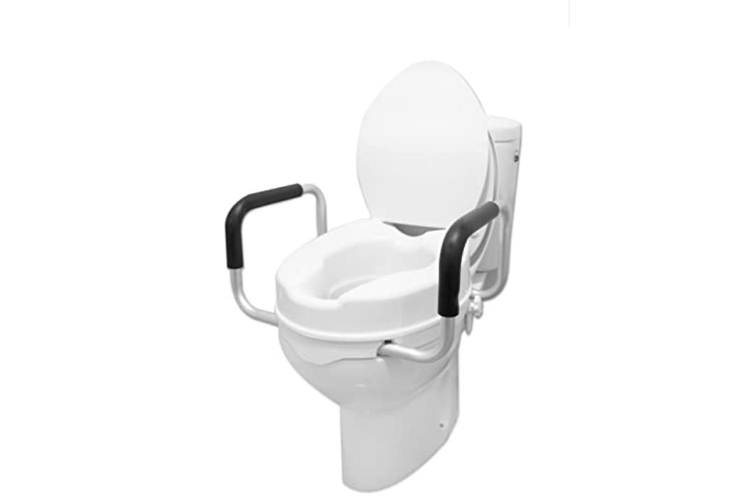 RRP £66.99 Pepe - Raised Toilet Seat with Handles - Image 1 of 2