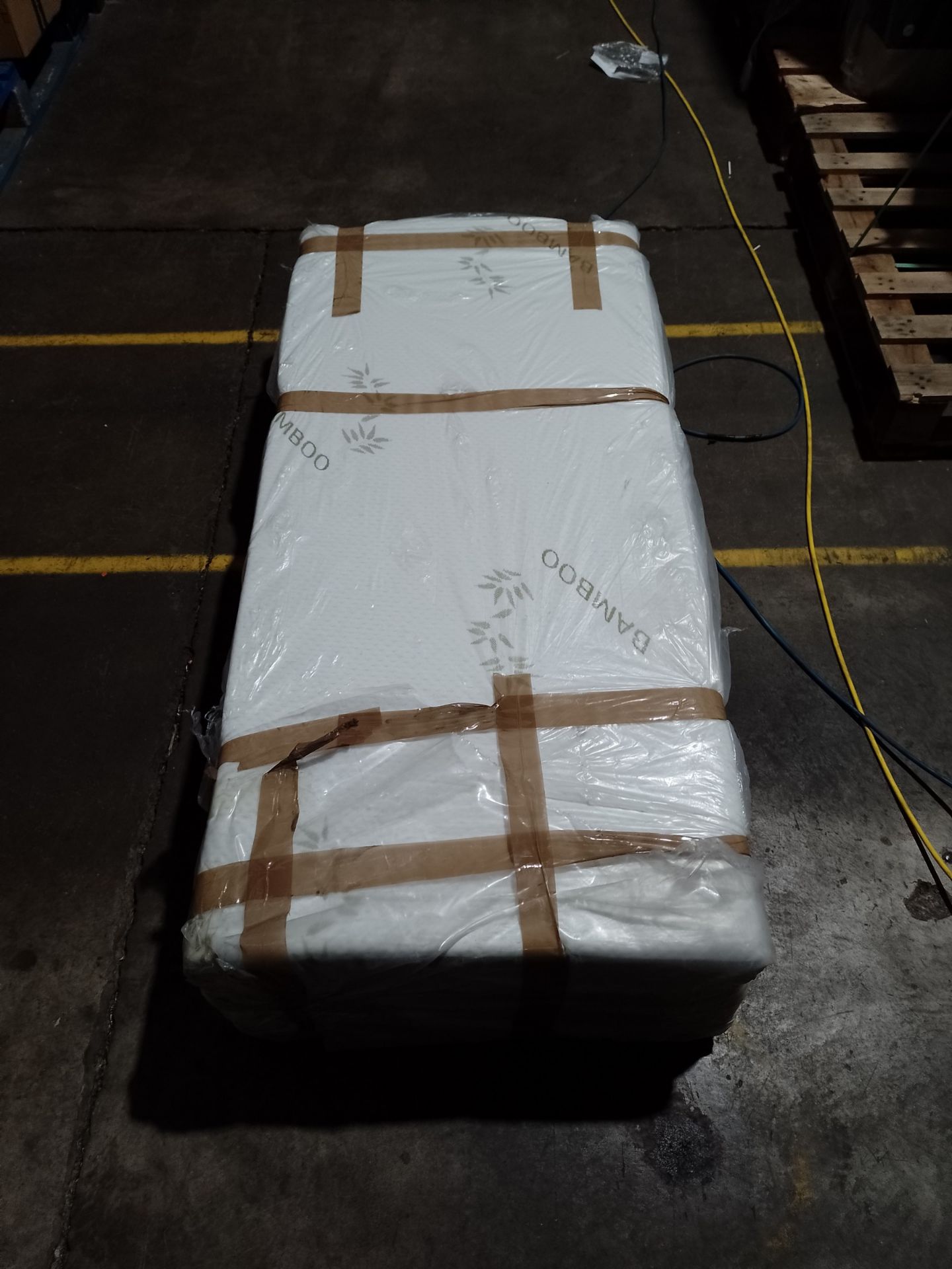 RRP £189.72 TeQsli Folding Mattress Double - Image 2 of 2
