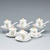 5 Cremetöpfchen mit Deckel und 6 Teller - Rothschild (RO). Herend 1960-1970er Jahre.