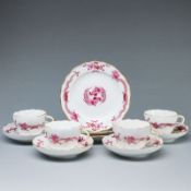 3 Gedecke und 1 Tasse - Reicher Drache / Hofdrache, purpur. Meissen 1935-1972.