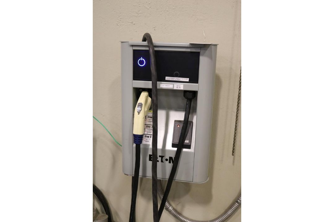 Black Electric Think EV Car With Wall Charger (Unknown Condition) - Image 13 of 15