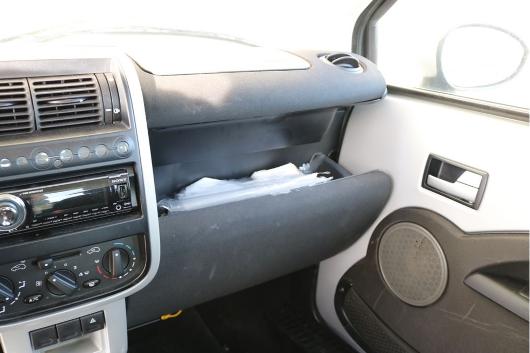 Black Electric Think EV Car With Wall Charger (Unknown Condition) - Image 12 of 15