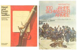 Konvolut, zwei Bücher, Ordonanzwaffen und schweizer Armee