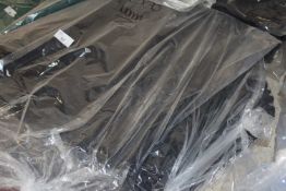 Tablecloth - Ivy Leaf Pattern - Colour: Black - Size: 70 x 70 inches - quantity 12