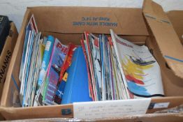 Approximately 72 aircraft related magazines to include Flight 1944 plus a set of Aircraft