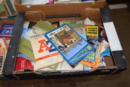 A collection of twenty books and twelve maps on Cambridge (737)