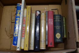 Mixed lot of twelve history related books (454B)